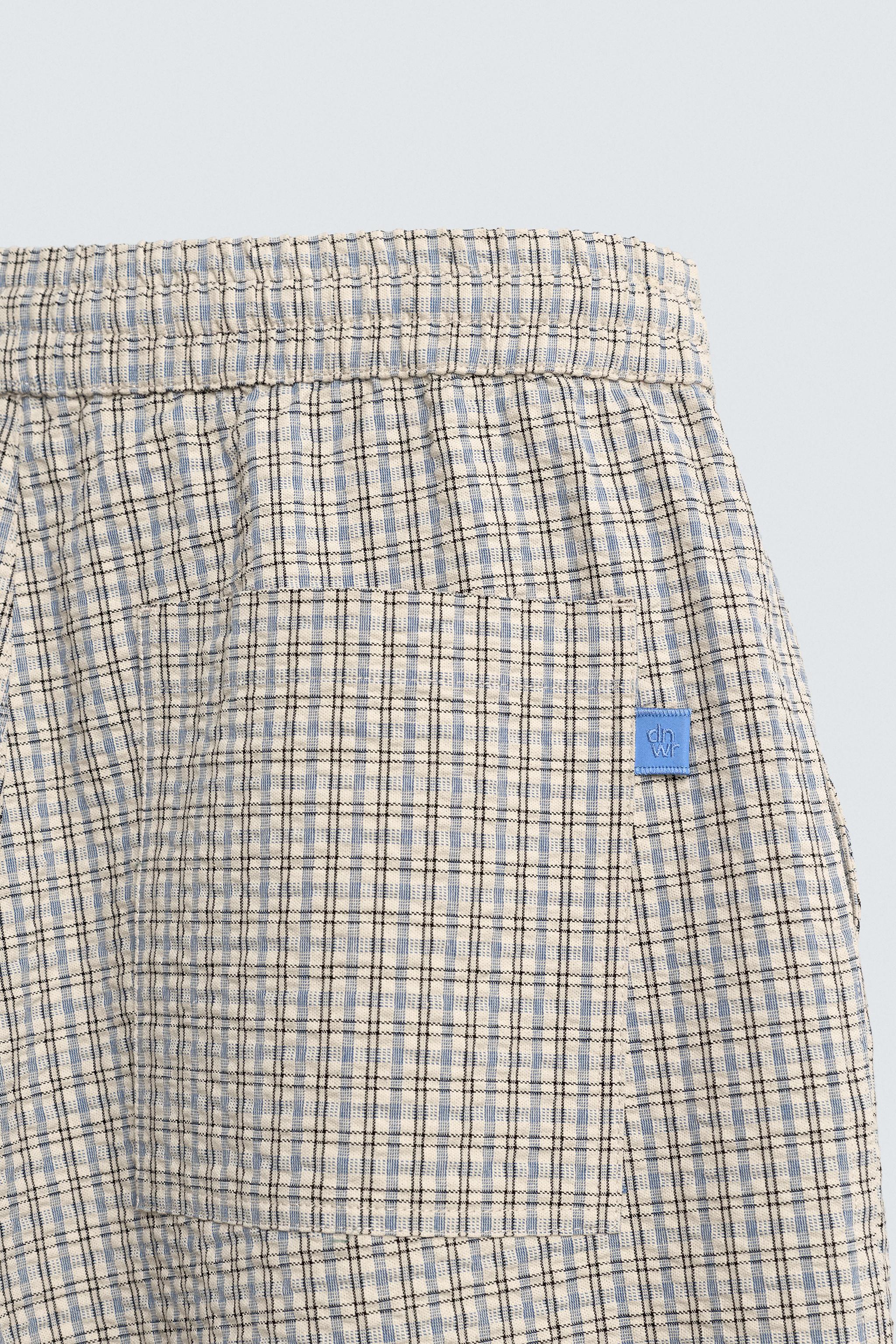 PLAID TEXTURED SHORTS